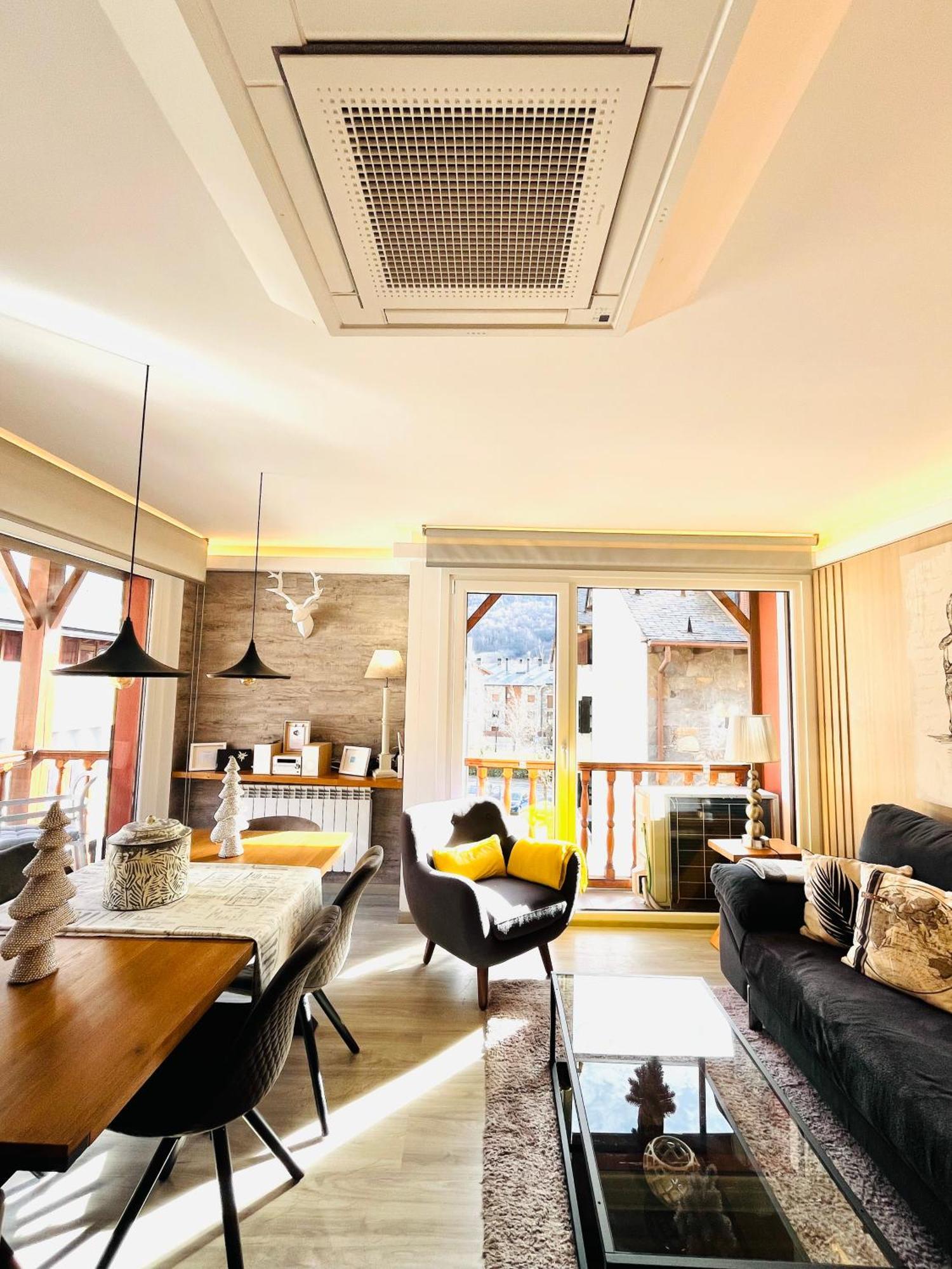 Up Benasque Flor De Nieve Apartment Bagian luar foto