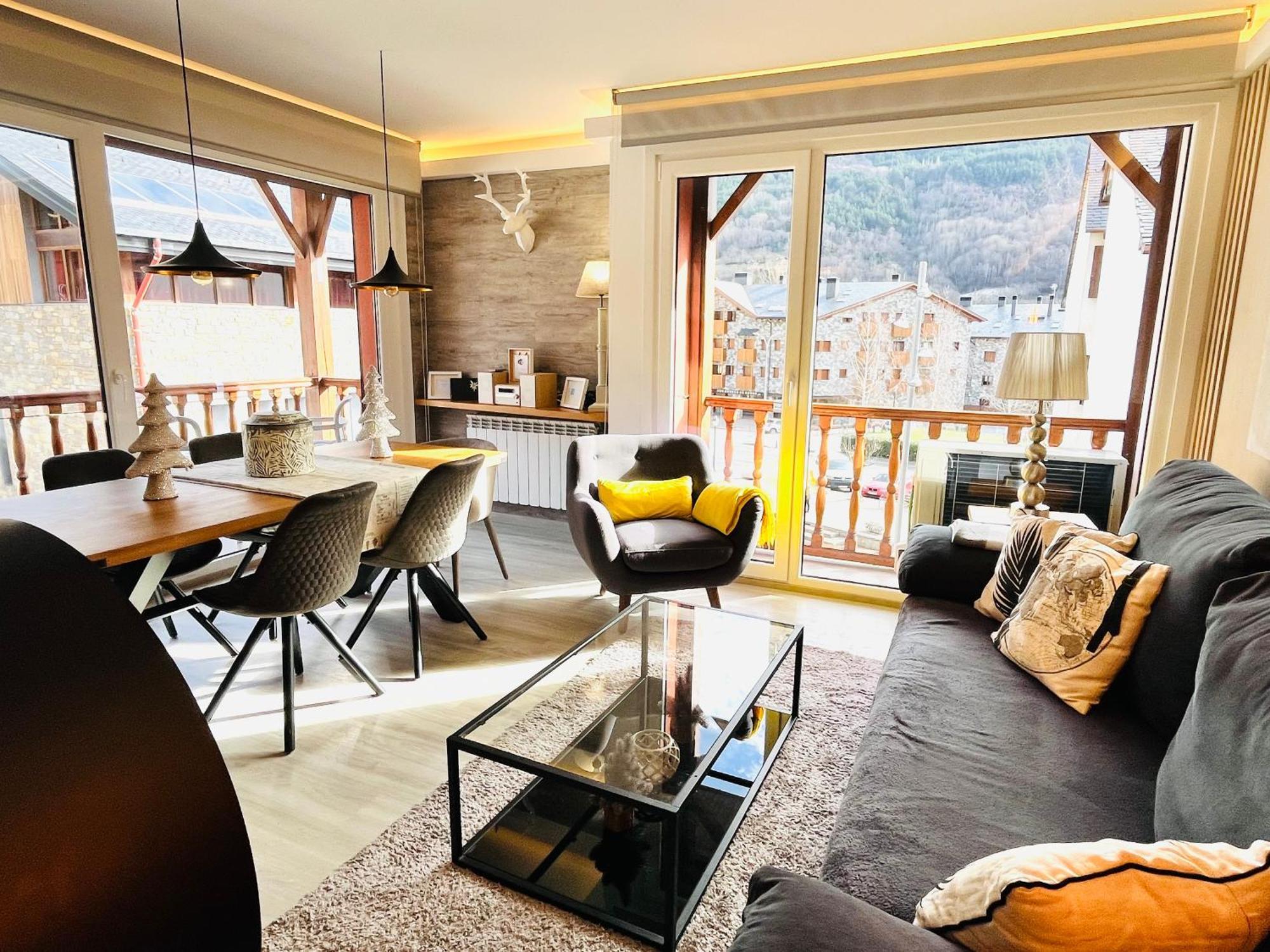 Up Benasque Flor De Nieve Apartment Bagian luar foto
